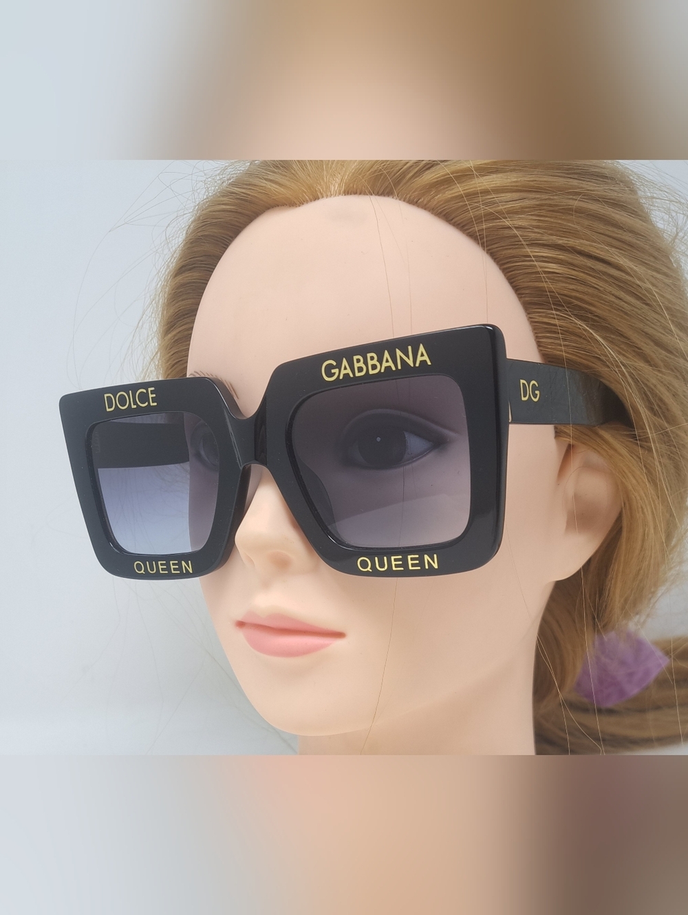 Dolce & Gabbana Women's Sunglasses Oversized Square Queen DG4328 52-24-135 - Picture 2 of 15
